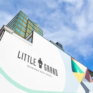 https://little-grand-eindhoven.ihotelsrotterdam.com